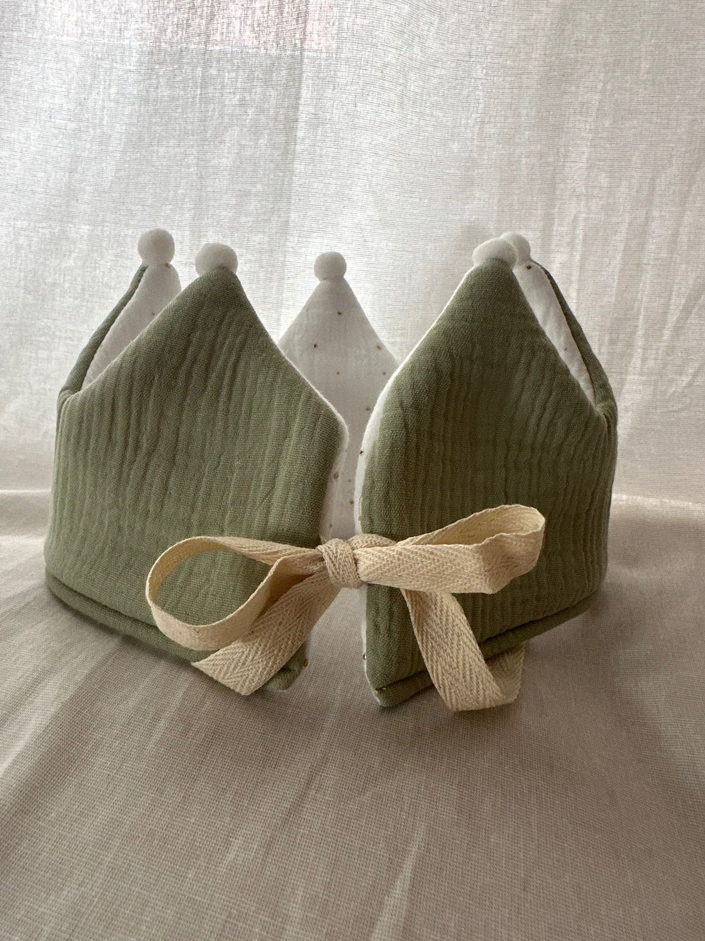 Musselin Krone "mit Namen"