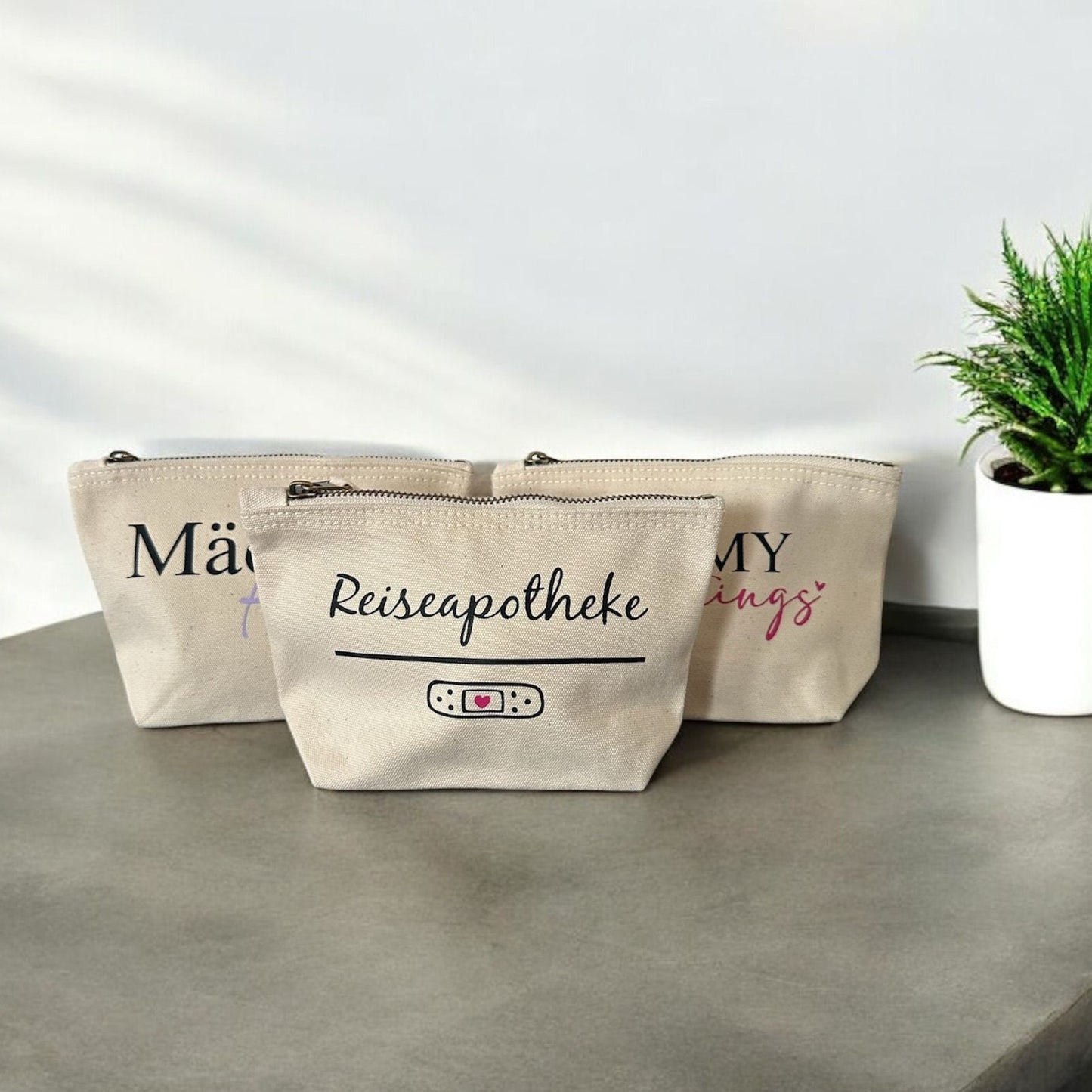 Kosmetiktasche | Reiseapotheke | Notfalltasche | Kulturbeutel | Schminktasche | personalisierbar | JGA | personalisiertes Geschenk | Braut